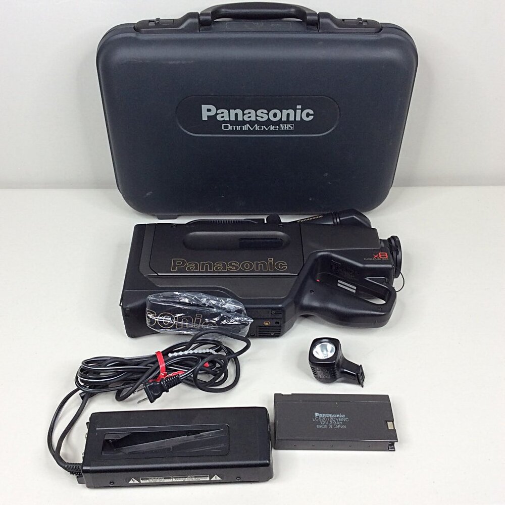 Panasonic‎ Omni Movie VHS Camera Camcorder PV-610 UNTESTED
